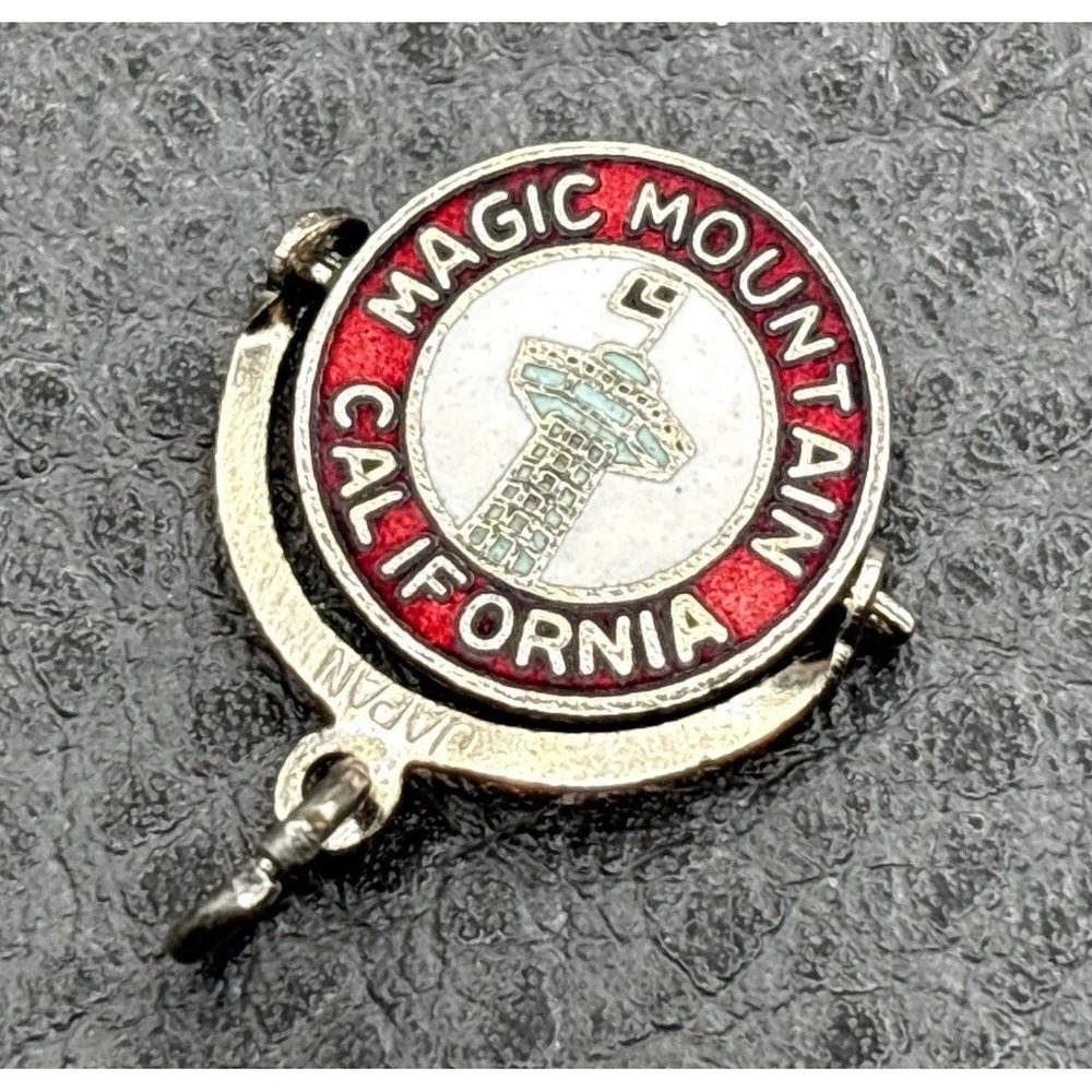 VTG Magic Mountain California Amusement Park Spinning Charm Pendant Silver Tone